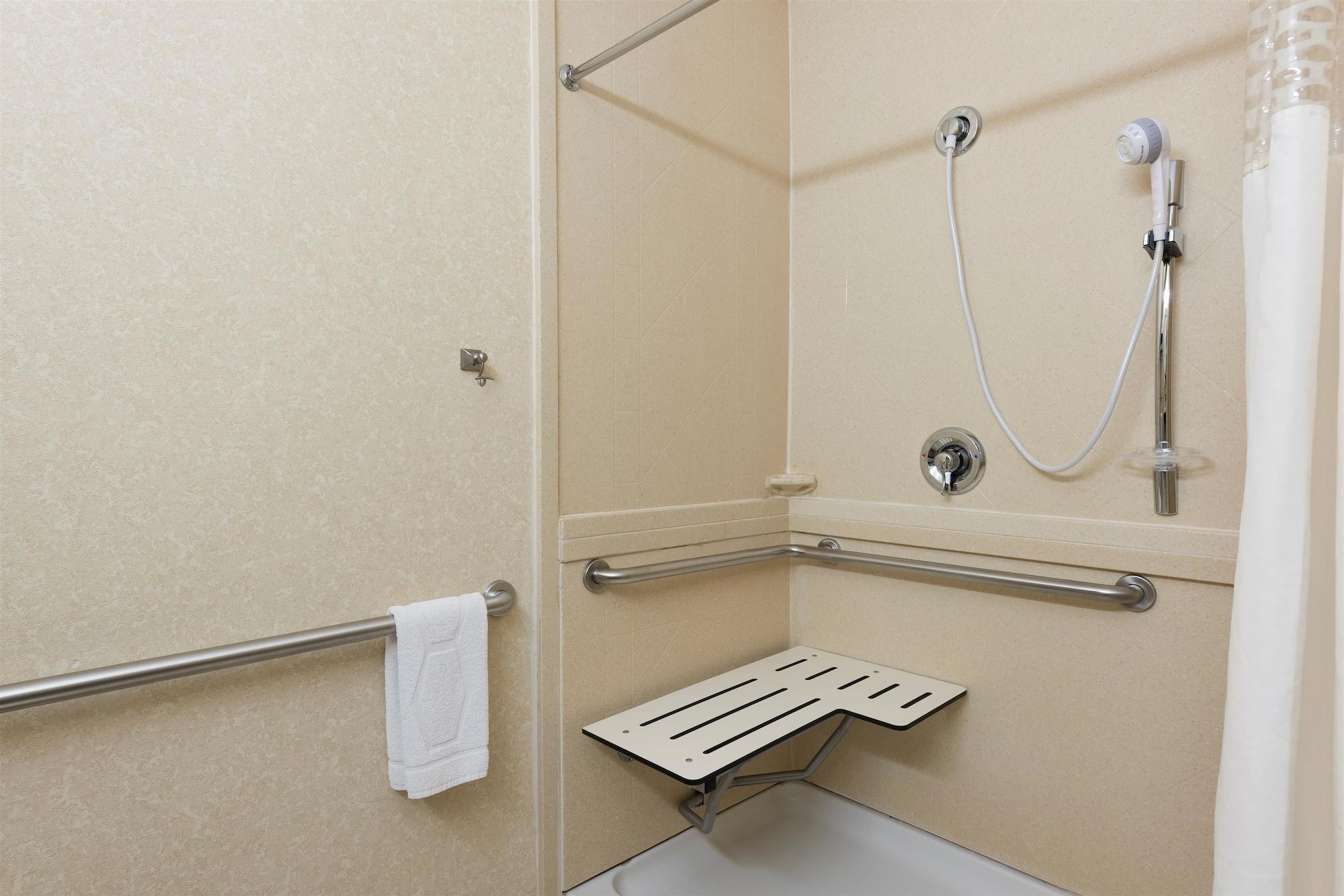 Hampton Inn Порт-Гурон Экстерьер фото