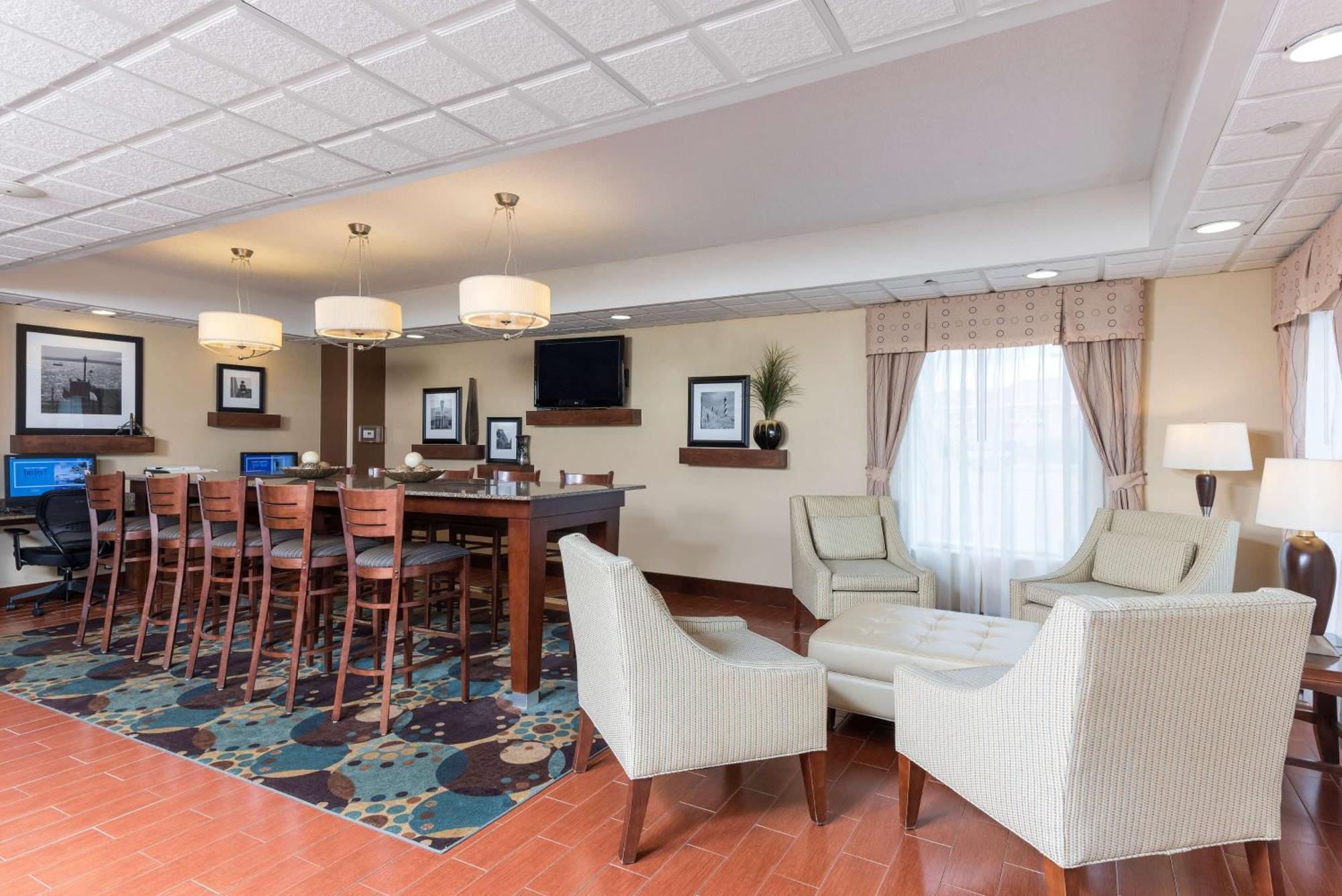 Hampton Inn Порт-Гурон Экстерьер фото